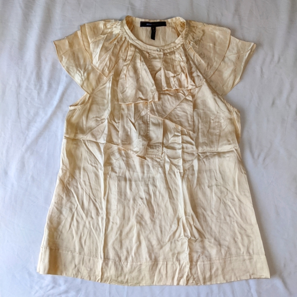 BCBGMaxAzria 100% silk Sleeveless Blouse Ruffle tiered Chest Creamy Yellow Beige